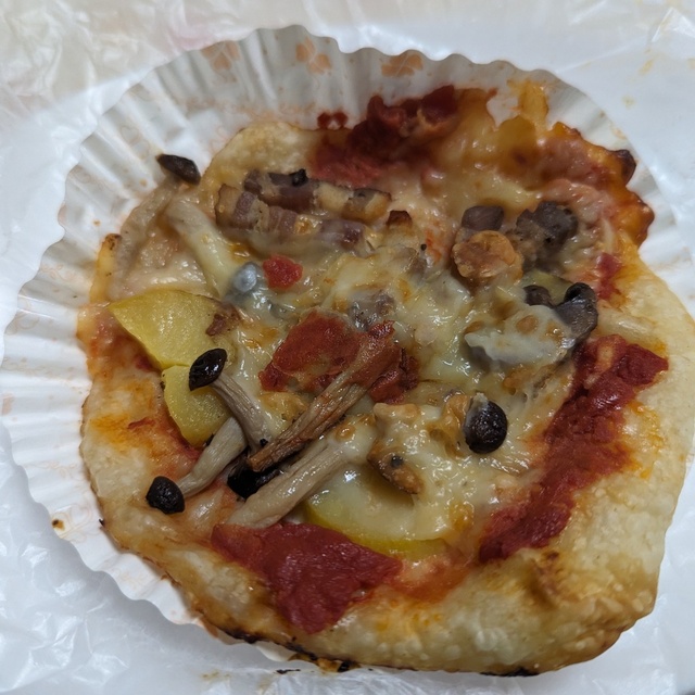 とらねこパン店