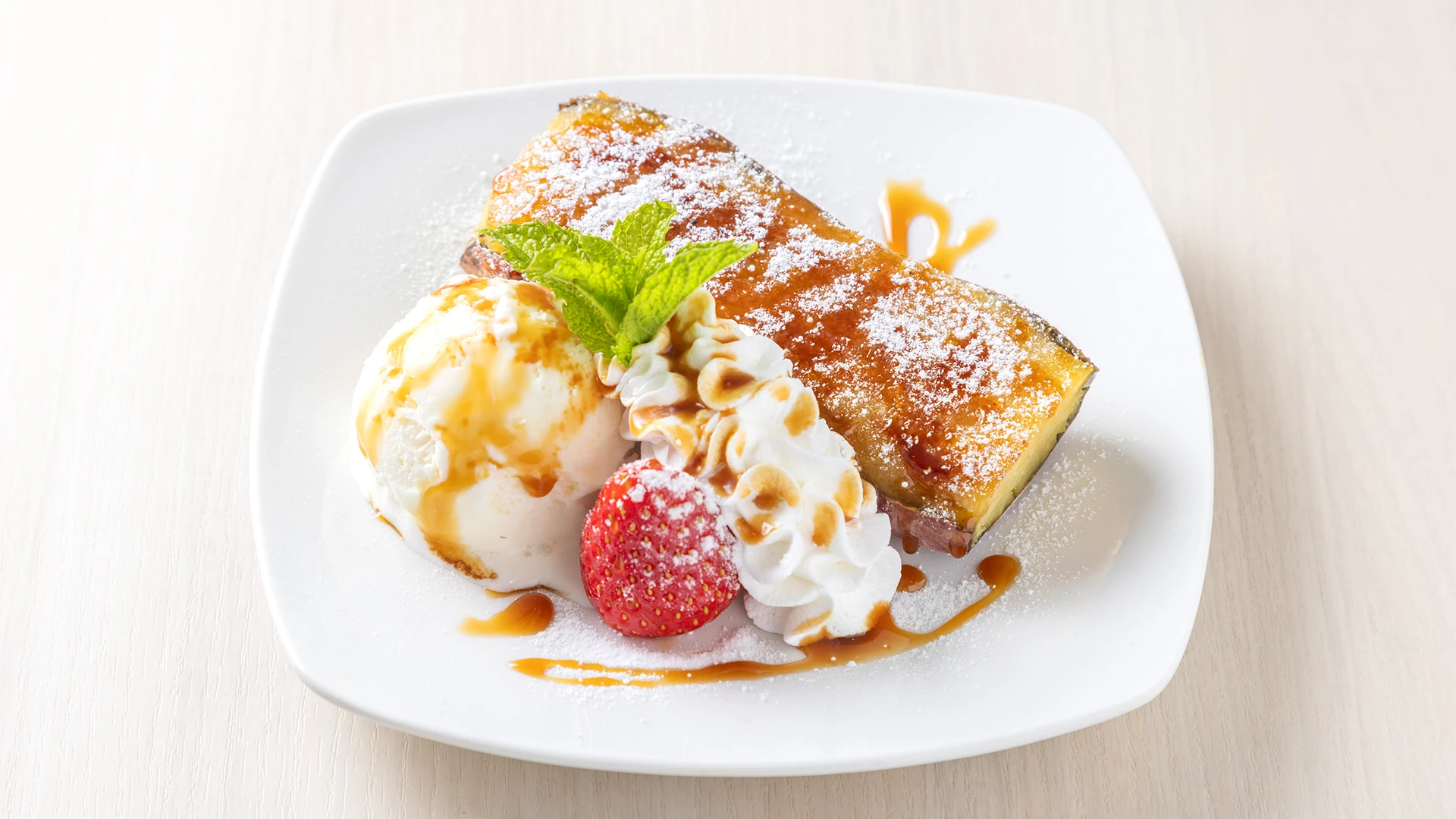 おみやげ&カフェボンボヤージュ