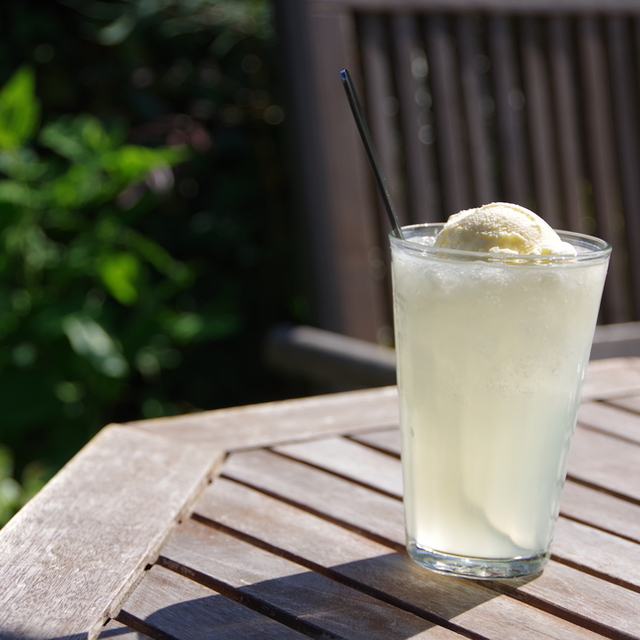 カフェ･ド･アウラ