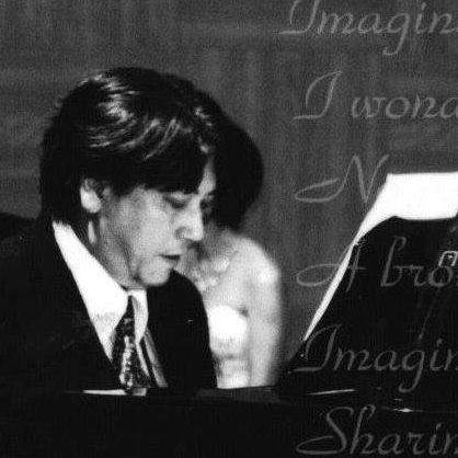 ピアノバー下本