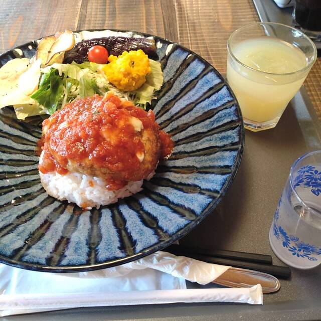 タダノイヌヅキ