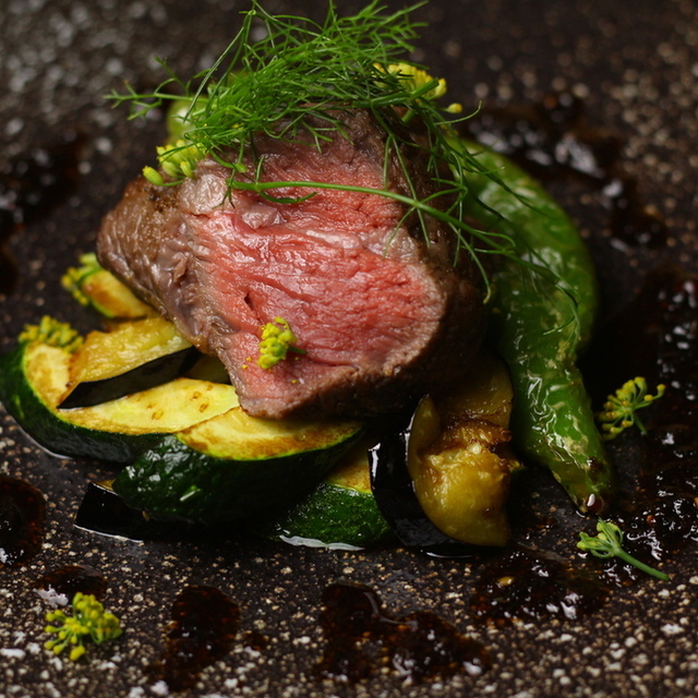 南青山エッセンス