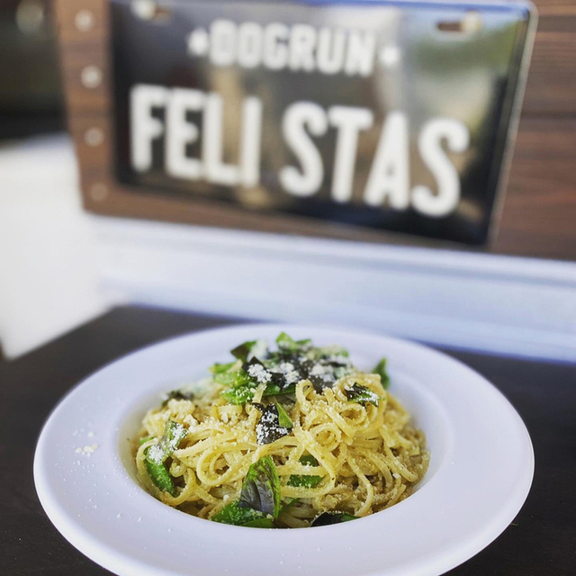 ドッグランカフェ・フェリスタス