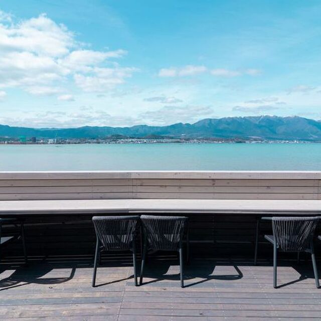 オレンジバルコニー