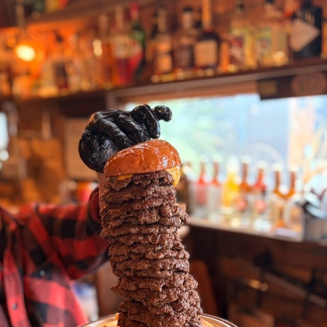 STACKY PATTY'S SMASH HOUSE