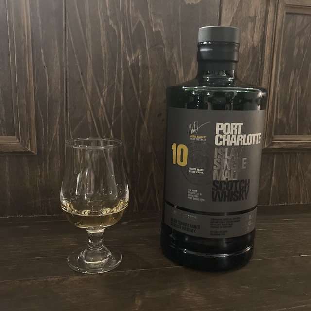 THE GARAGE Shoerepair BAR