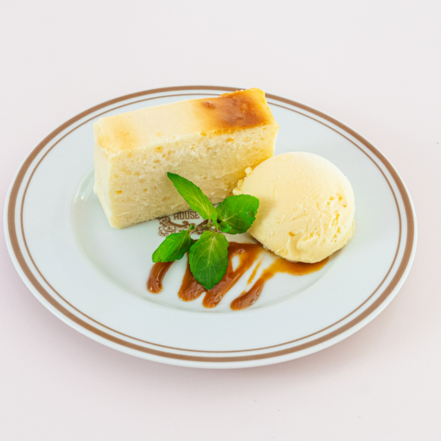 THE HOUSE OF HOUNDS by fäfä