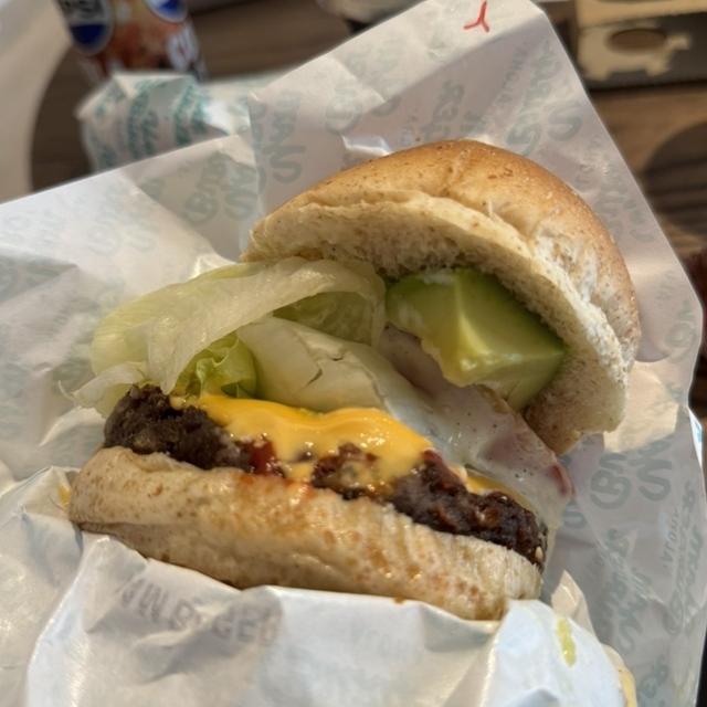 YAM BURGER 宮古島店